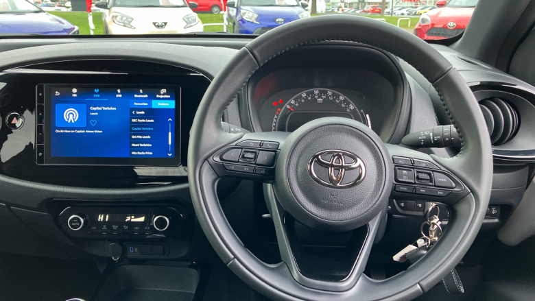 Toyota Aygo X 1.0 VVT-i Edge 5dr Petrol Hatchback